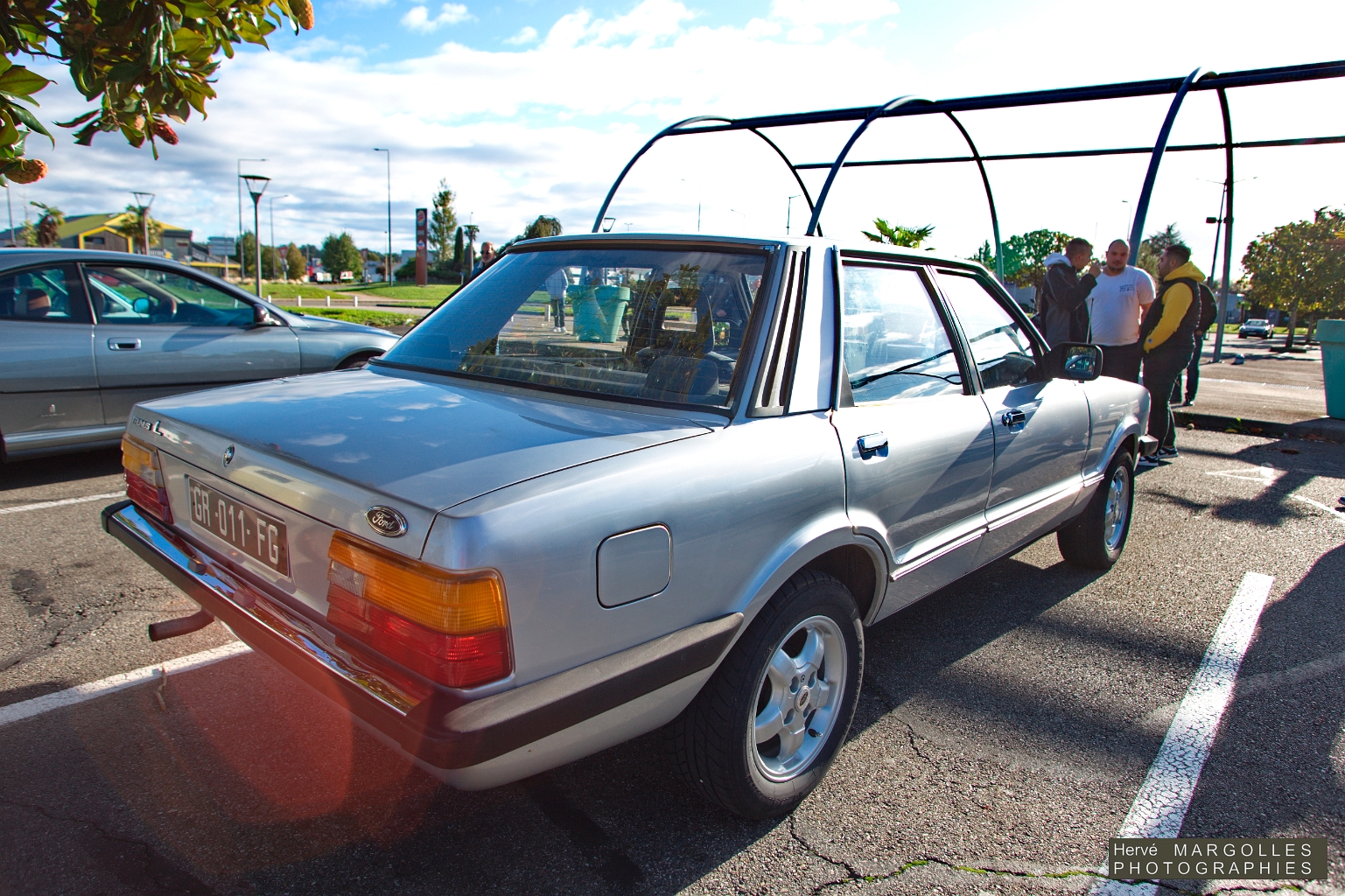 Ford Taunus L-01.jpg